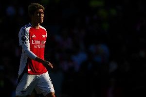 上赛季仅出场6分钟！阿森纳官方：与后卫富安健洋提前一年解约